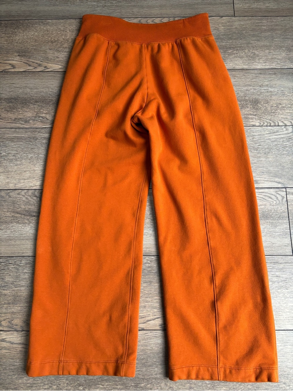 Athleta Retroplush Straight Leg Pants Sweatpants Orange Autumn Fall Sz Medium - Picture 11 of 13